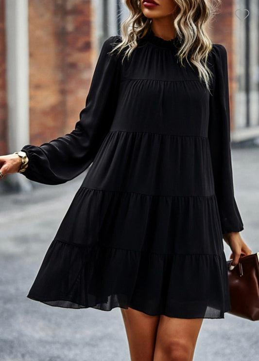 Black crew neck splicing long sleeve dress