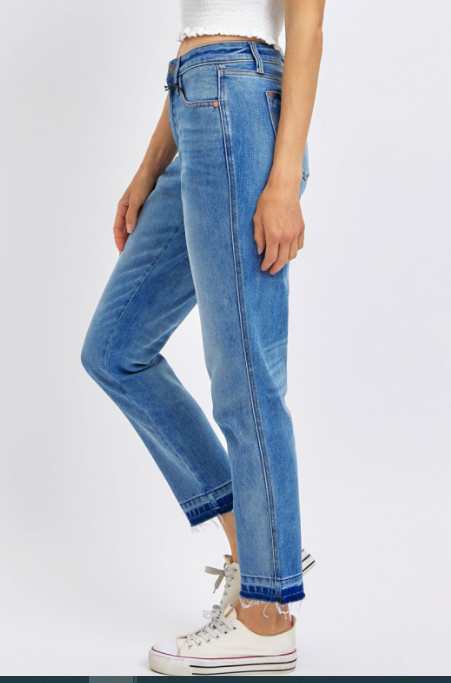 Judy Blue Mid Rise Magic Release Hem Boyfriend Jeans