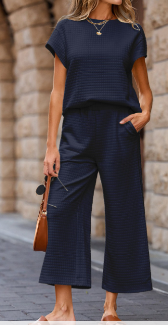 Black Textured  Solid Short Sleeve Top and Pants