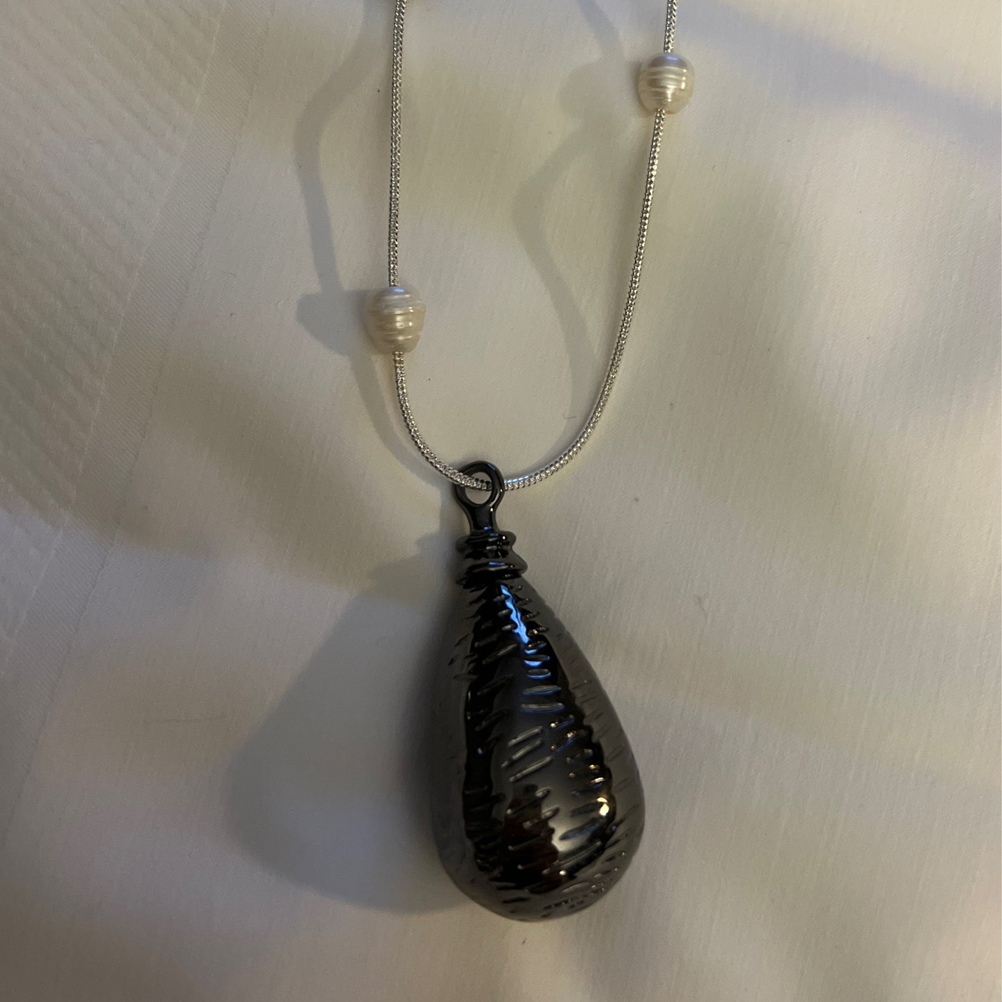 J44 black drop beaded necklace